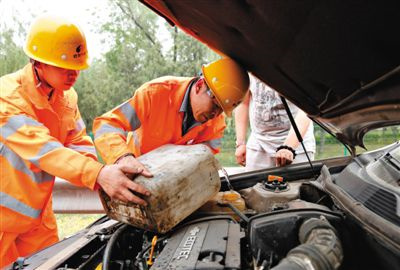 桑日额尔古纳道路救援